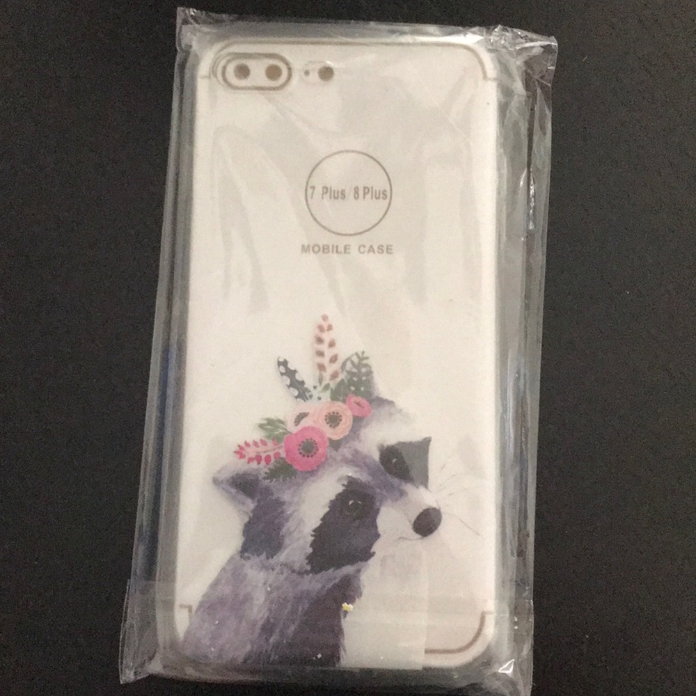 New Unopened Raccoon iPhone 7,8 plus Soft case